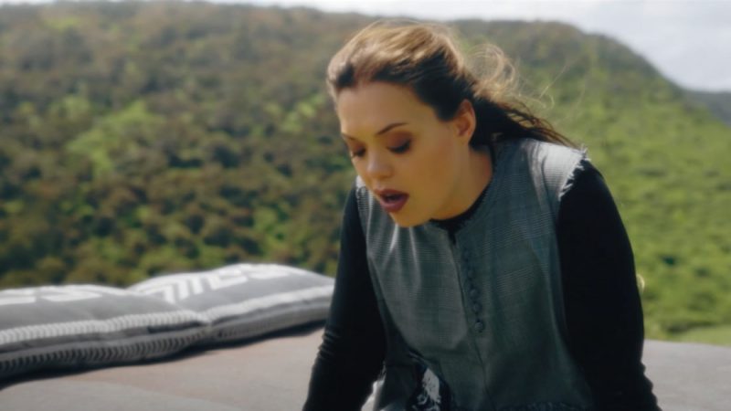 Kylie Price braves the Otago winds in music video for 'Stay'
