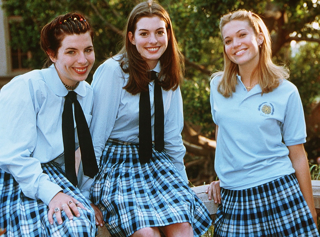 'I'm in': Mandy Moore joins Anne Hathaway in pushing for 'The Princess Diaries 3'