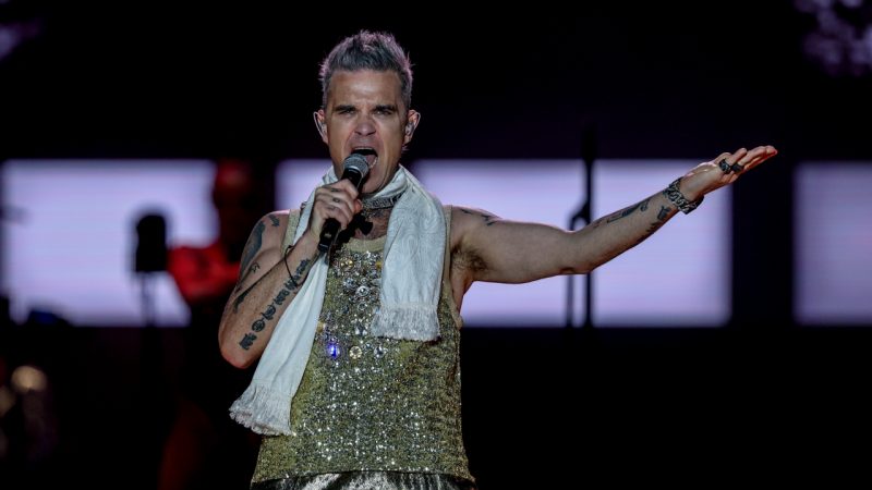 Robbie Williams fans warned they'll be 'appalled' by new 'raw' Netflix documentary 