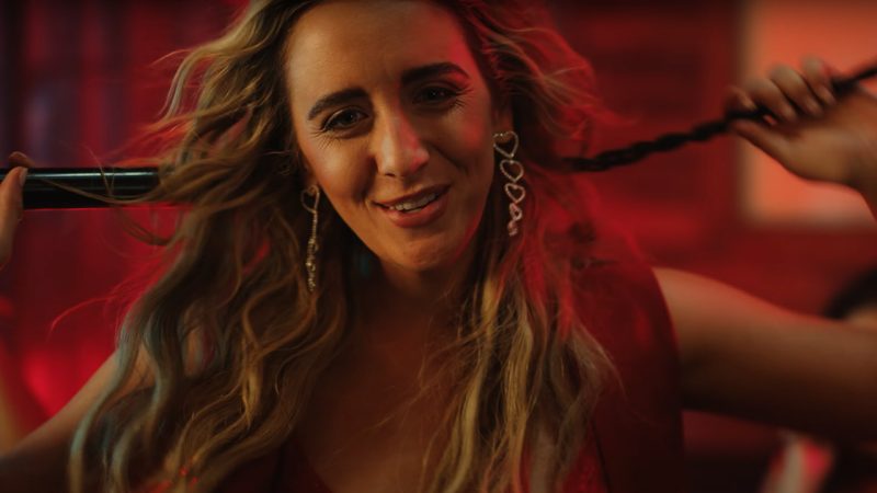 World Exclusive: Kaylee Bell goes 'Coyote Ugly' in 'Boots 'N All' music video