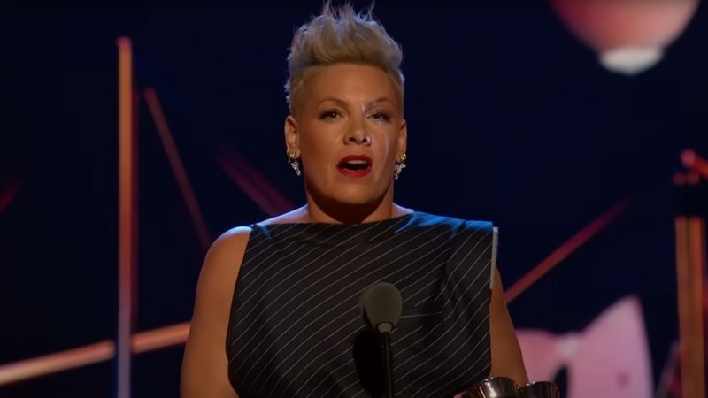P!nk delivers heartfelt acceptance speech after being honoured with the 'Icon Award'