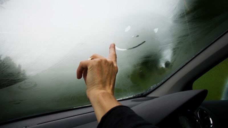 Simple hack that stops your car windows fogging up in the morning goes viral